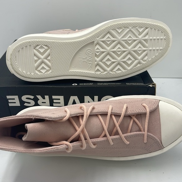 Converse WMNS Pink High-Top Sneakers Platform A04663C
CTAS MODERN LIFT HI PINK - Picture 3 of 16